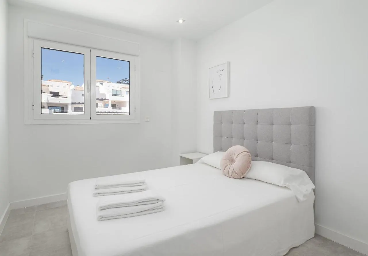 דירות קסרס Luxury New Modern Penthouse With Golf And Sea Views - Via Celere 2390 0*,