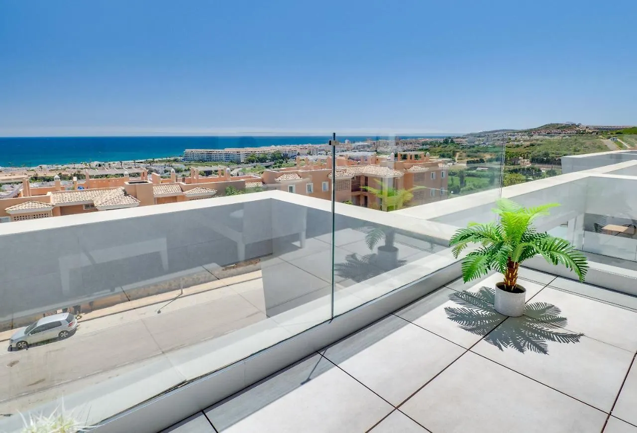 Luxury New Modern Penthouse With Golf And Sea Views - Via Celere 2390 Lägenhet Casares